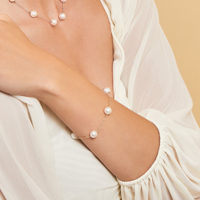 Japanese Akoya White Pearl Tincup Bracelet - Model Image